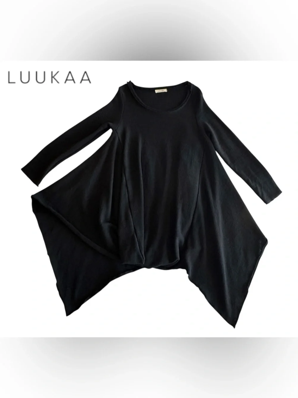 LUUKAA Long-sleeve Asymmetric Hem Black Knit Top - Picture 3 of 5